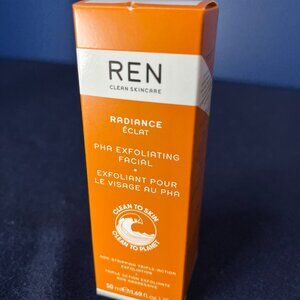 REN CLEAN SKINCARE PHA Exfoliating Facial